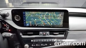 Lexus ES F-Sport Design Charger 2024 года из Южной Кореи