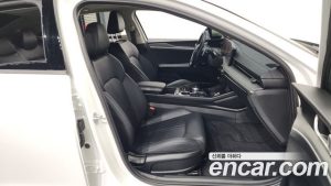 Kia K5 1.6 Turbo 2024 года из Южной Кореи