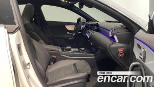 Mercedes-Benz CLA-Class CLA250 4MATIC 2023 года из Южной Кореи