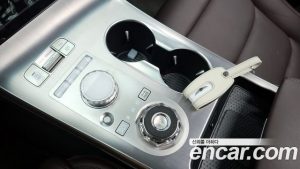 Genesis GV70 2.5T Бензин AWD 2025 года из Южной Кореи