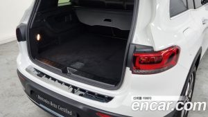 Mercedes-Benz EQB EQB300 4MATIC 2024 года из Южной Кореи