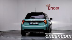 Mini Cooper 5Door Favoured 2025 года из Южной Кореи