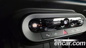 Mini Cooper 5Door Favoured 2025 года из Южной Кореи