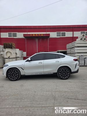 BMW X6 xDrive40i M Sport 2025 года из Южной Кореи
