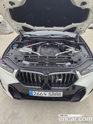 BMW X6 xDrive40i M Sport 2025 года из Южной Кореи
