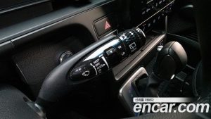 Hyundai Staria HEV 1.6 Wagon 5 2025 года из Южной Кореи