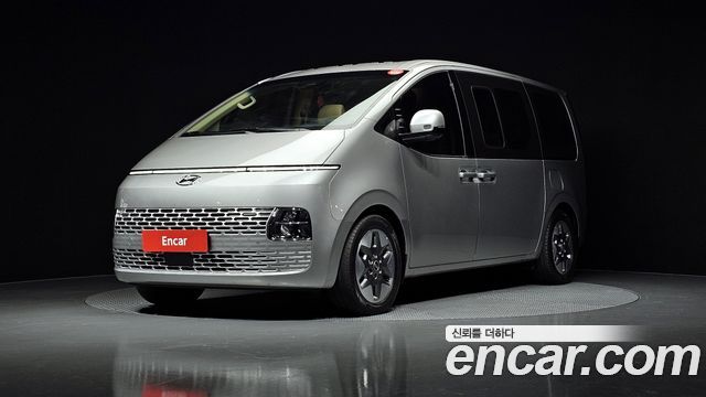 Hyundai Staria L3.5 Tourer 9-Seater 2024 года из Кореи