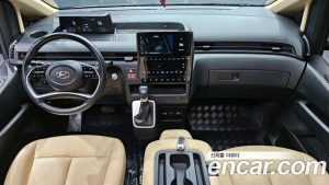 Hyundai Staria L3.5 Tourer 9-Seater 2024 года из Южной Кореи