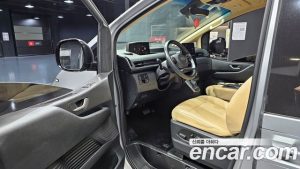Hyundai Staria L3.5 Tourer 9-Seater 2024 года из Южной Кореи