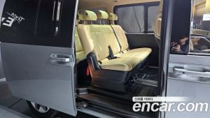 Hyundai Staria L3.5 Tourer 9-Seater 2024 года из Южной Кореи