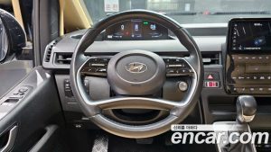 Hyundai Staria L3.5 Tourer 9-Seater 2024 года из Южной Кореи