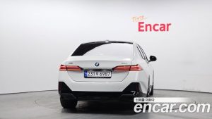 BMW 5-Series 530i xDrive M Sport 2024 года из Южной Кореи