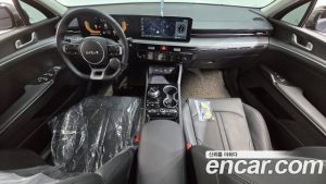 Kia K5 1.6 Turbo 2024 года из Южной Кореи