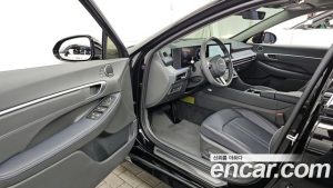 Hyundai Sonata 1.6 Turbo 2025 года из Южной Кореи