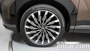 Hyundai Santafe Бензин 2.5T 2WD 2024 года из Южной Кореи