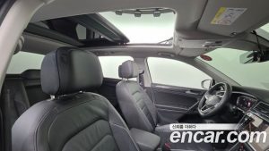 Volkswagen Tiguan 2.0 TDI Prestige 2022 года из Южной Кореи