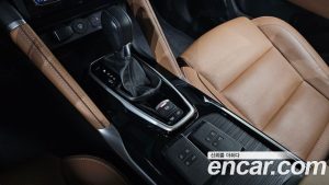 Renault-KoreaSamsung QM6 2.0 GDe RE 2WD 2024 года из Южной Кореи