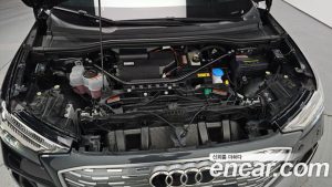 Audi Q4 e-tron 40 Premium Sportback 2023 года из Южной Кореи