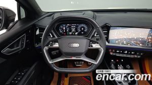 Audi Q4 e-tron 40 Premium Sportback 2023 года из Южной Кореи