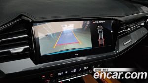 Audi Q4 e-tron 40 Premium Sportback 2023 года из Южной Кореи