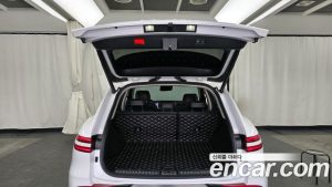 Genesis GV70 2.5T Бензин 2WD 2025 года из Южной Кореи