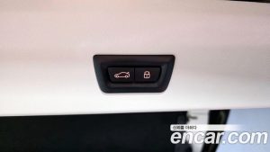 BMW X4 xDrive20i xLine 2024 года из Южной Кореи