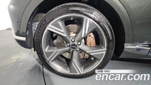 Genesis GV80 3.5T Бензин AWD 2024 года из Южной Кореи