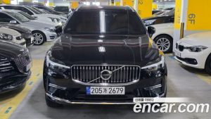 Volvo XC60 B6 ULTIMATE Bright 2024 года из Южной Кореи