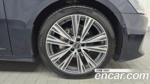 Audi A6 40 TDI 4WD Premium 2023 года из Южной Кореи