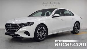Mercedes-Benz E-Class E350e 4MATIC 2025 года из Южной Кореи