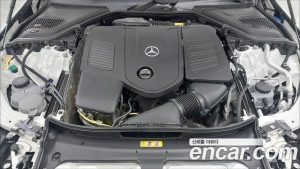 Mercedes-Benz E-Class E350e 4MATIC 2025 года из Южной Кореи