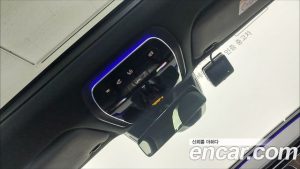 Mercedes-Benz E-Class E350e 4MATIC 2025 года из Южной Кореи