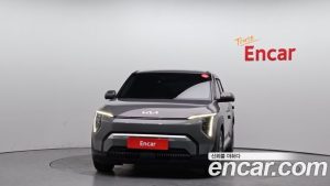 Kia EV3 Long Range 2WD 2025 года из Южной Кореи