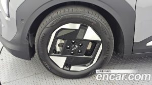Kia EV3 Long Range 2WD 2025 года из Южной Кореи