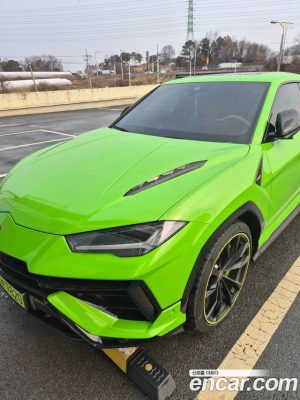 Lamborghini Urus 4.0 V8 S 2024 года из Южной Кореи