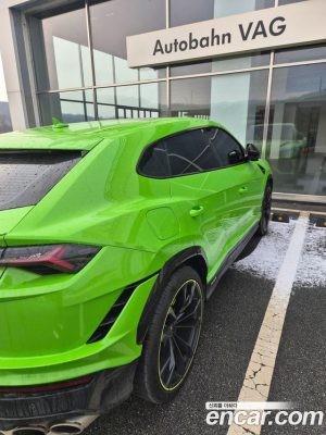 Lamborghini Urus 4.0 V8 S 2024 года из Южной Кореи