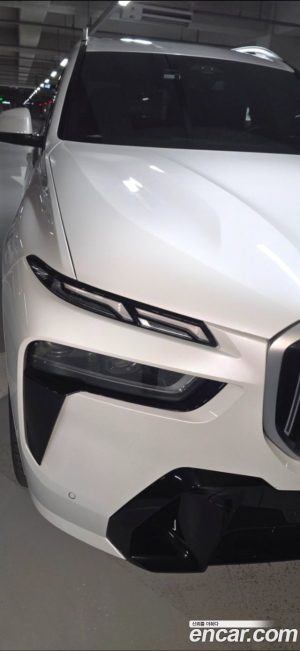 BMW X7 xDrive 40d M Sport 6 2025 года из Южной Кореи