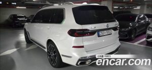 BMW X7 xDrive 40d M Sport 6 2025 года из Южной Кореи