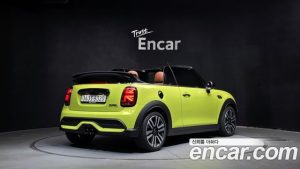 Mini Cooper Convertible CLASSIC 2024 года из Южной Кореи