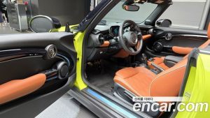 Mini Cooper Convertible CLASSIC 2024 года из Южной Кореи