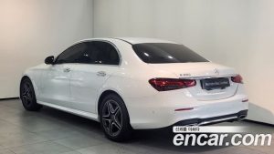Mercedes-Benz E-Class E250 AMG Line 2023 года из Южной Кореи
