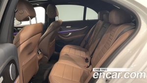 Mercedes-Benz E-Class E250 AMG Line 2023 года из Южной Кореи