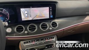 Mercedes-Benz E-Class E250 AMG Line 2023 года из Южной Кореи