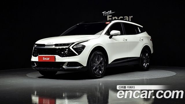 Kia Sportage Дизель 2.0 2WD 2024 года из Кореи