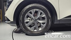 Kia Sportage Дизель 2.0 2WD 2024 года из Южной Кореи