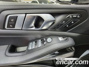 BMW X7 M60i xDrive M Sport 6 2024 года из Южной Кореи