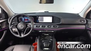 Mercedes-Benz GLE-Class GLE300d 4MATIC 2024 года из Южной Кореи