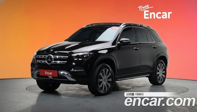 Mercedes-Benz GLE-Class GLE300d 4MATIC 2024 года из Кореи