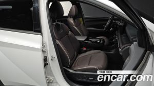 Hyundai Tucson HEV 1.6 2WD 2024 года из Южной Кореи