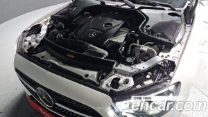 Mercedes-Benz E-Class E250 AMG Line 2023 года из Южной Кореи